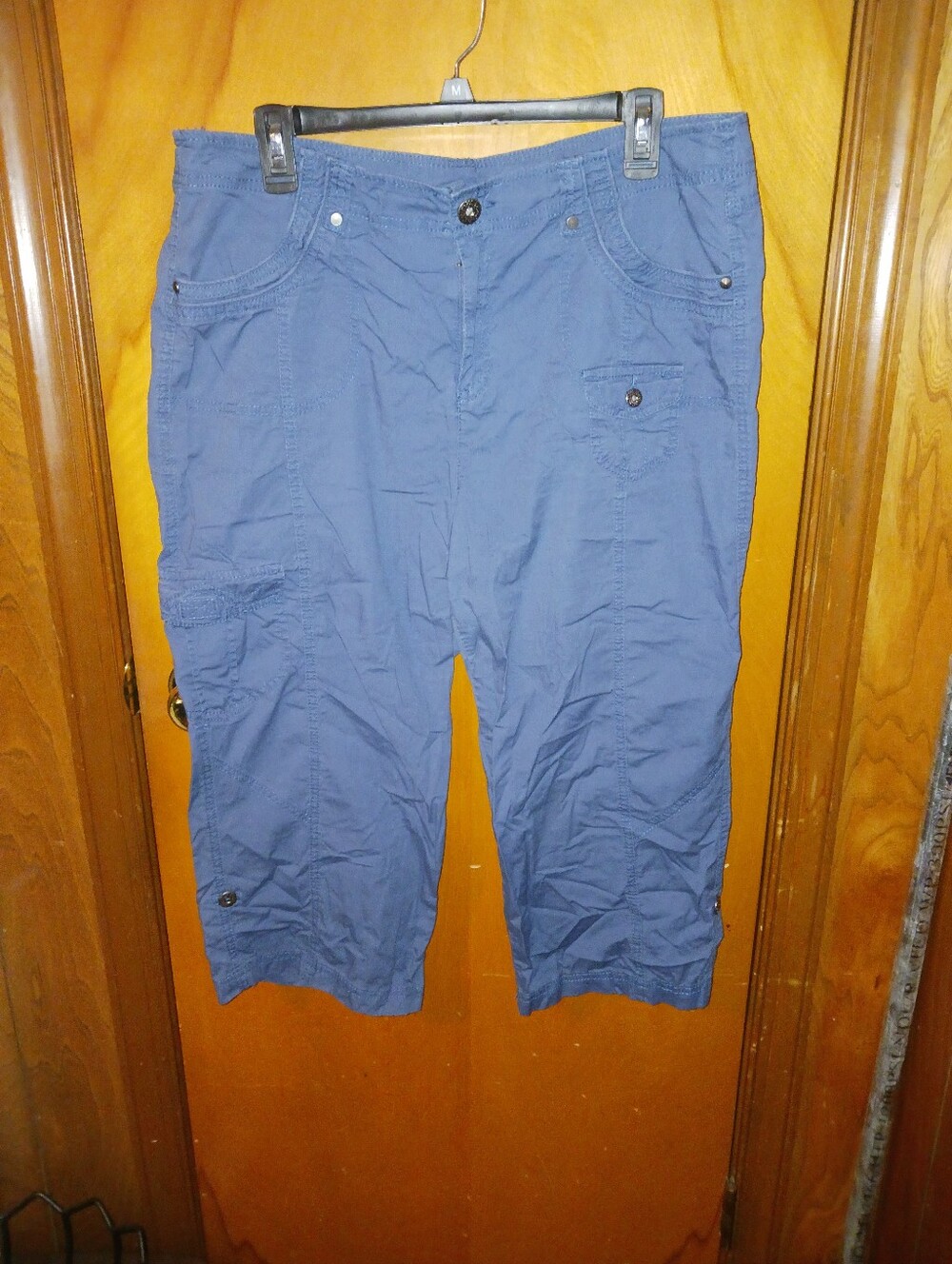Ladies Size 14 Blue Cargo Capri